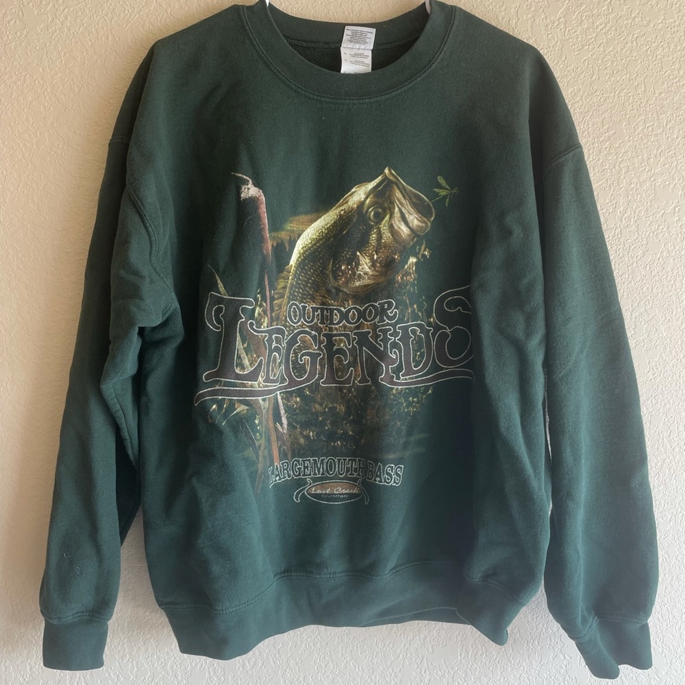 Outdoor Legends crew neck
